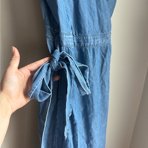 J.Crew Chambray Wrap Midi Dress Flutter Sleeve Tie Waist Resortwear Boho Demim - Picture 3 of 8